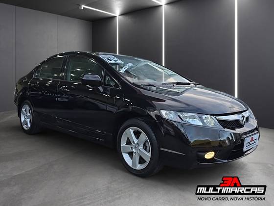 HONDA CIVIC 1.8 LXS 16V FLEX 4P MANUAL HONDA CIVIC 1.8 LXS 16V FLEX 4P MANUAL